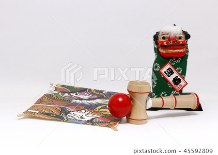 New Year decoration lion figurine kite kendama children's toys traditional toys 45592809