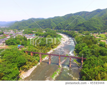 "Arakawa Bridge" I looked up from the sky ~ Aerial photograph with Drone (Chichibu-machi Chichibu-gun Saitama Prefecture Nagano-machi Shimodano) "Arakawa Bridge" I looked up from the sky ~ Aerial photograph with Drone (Chichibu-machi Chichibu-gun Saitama Prefecture Nagano-machi Shimodano) 45593444
