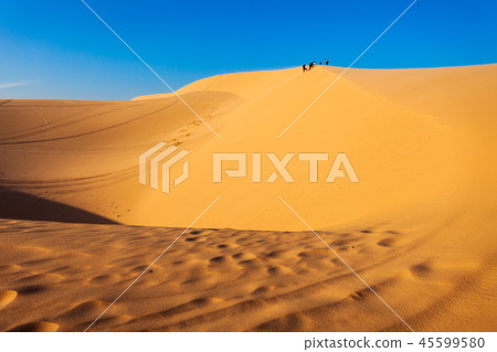 Sand dunes in Mui Ne 45599580
