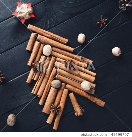Christmas tree made of cinnamon and anise 45599707