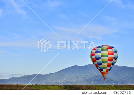 Hot air balloon Saga 45602736