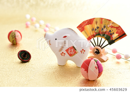年齡 年齡 45603629
