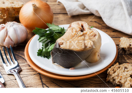 Ingredients for salmon fish soup, pieces of bread Ingredients for salmon fish soup, pieces of bread 45605510