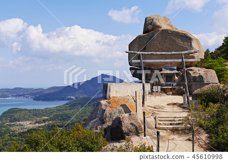 [Asujima Island] Layered rock and heavy rock (Oze Ishigamo Shrine) copy space 45610998