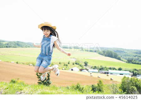 北海道景觀和女孩 北海道景觀和女孩 45614025
