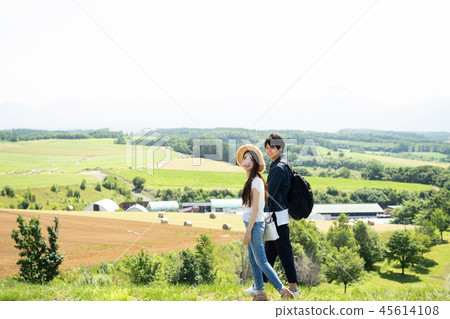 Hokkaido landscape and couple 45614108
