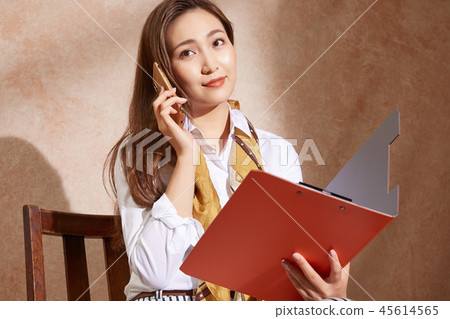 Business women smartphone Business women smartphone 45614565