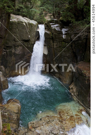 Ryujin Waterfall in Nakatsugawa City, Gifu Prefecture Ryujin Waterfall in Nakatsugawa City, Gifu Prefecture 45614994