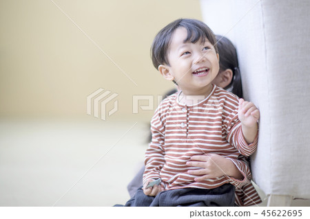 3 years old, we are friends 45622695