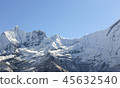 Annapurna Mountain Range covered with snow 45632540