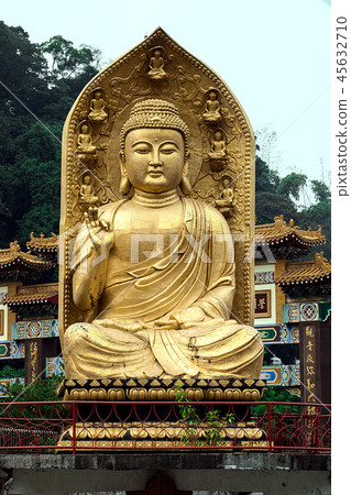 Buddha statue in the Buddhist temple Buddha statue in the Buddhist temple 45632710