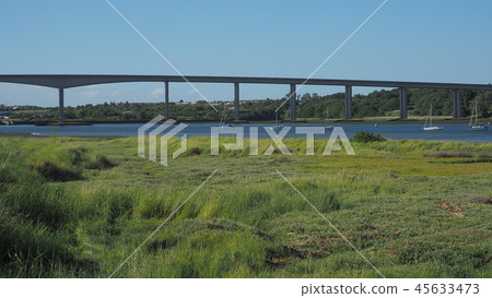 Road bridge over the River Orwell 45633473