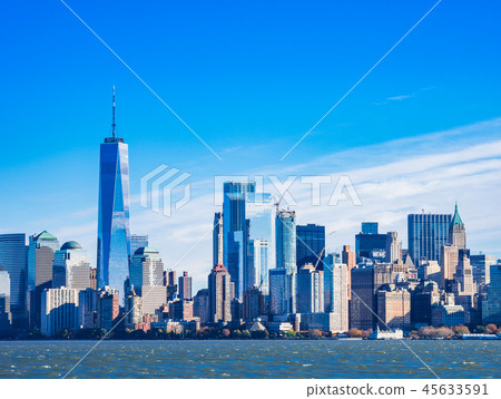 New World Trade Center and the Manhattan Skyscraper New World Trade Center and the Manhattan Skyscraper 45633591