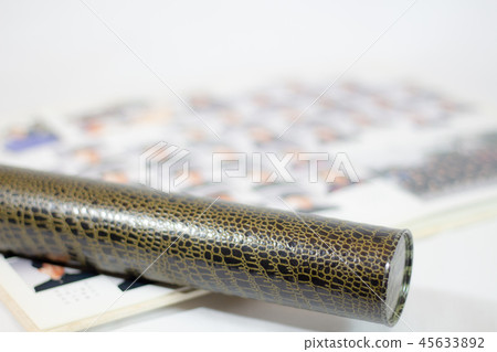 畢業專輯和文憑缸畢業典禮 45633892