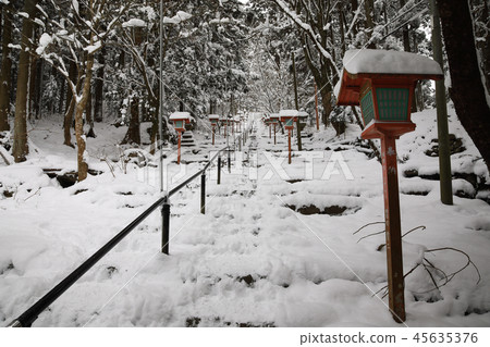 Fukuoka Prefecture Oita Prefecture Prefectural border of the mountain Fukuoka Prefecture Oita Prefecture Prefectural border of the mountain 45635376