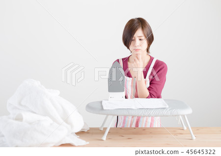 Iron housewife Iron housewife 45645322