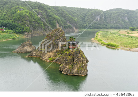 Sobaek mountain scenery in late spring 45648862