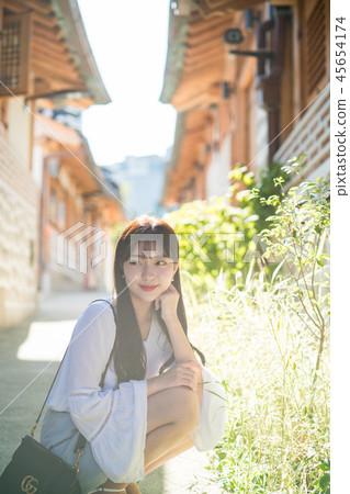 female woman college girl cute city romantic leisure female woman college girl cute city romantic leisure 45654174