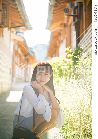 female woman college girl cute city romantic leisure female woman college girl cute city romantic leisure 45654175
