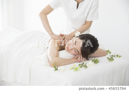  美容沙龍 45655704