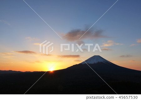 富士山和元旦 照片素材 圖片 圖庫