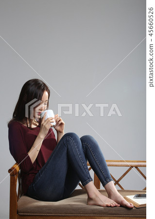 亞洲女人的面部表情，年輕女人，美容，女人，休閒，咖啡，休閒，健康，緩解壓力，咖啡時間 45660526