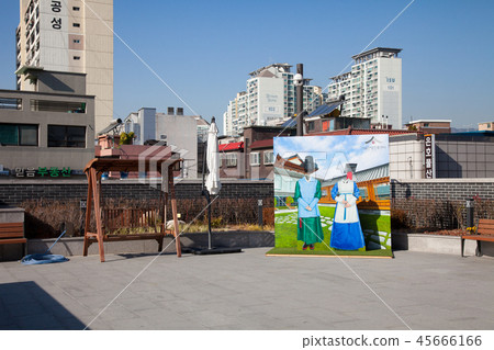 Seoul Kampo Reconstruction Center-Seoul Drug-designed Korea Medical Museum 45666166