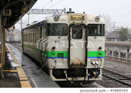 Tagnuma Line規格的Kiha 40型柴油列車(401) Tagnuma Line規格的Kiha 40型柴油列車(401) 45666493