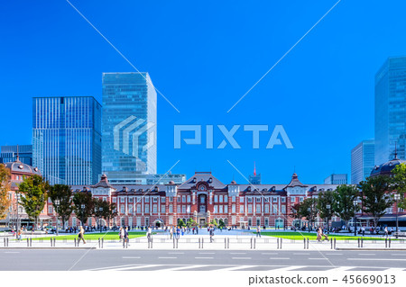 東京站丸之內口站前視圖 45669013