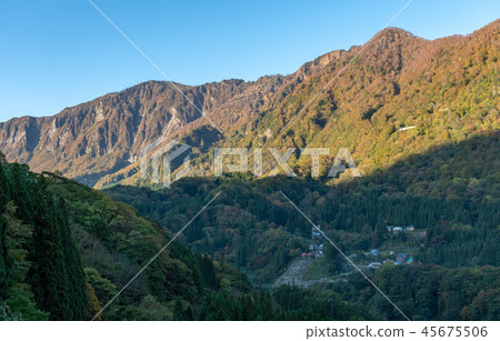 秋山村 照片素材 圖片 圖庫