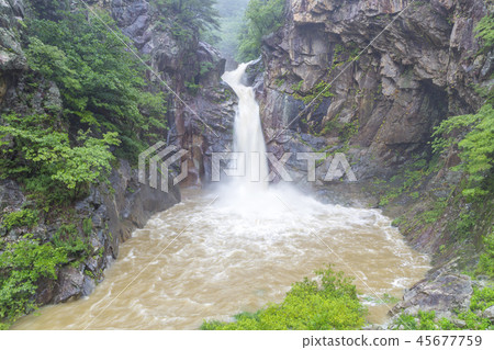 Gangwon-do, Korea, Cheorwon-gun, Sambuyeon Falls Gangwon-do, Korea, Cheorwon-gun, Sambuyeon Falls 45677759