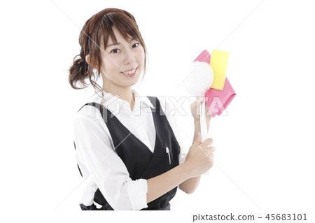 一個女人用清潔工具 一個女人用清潔工具 45683101