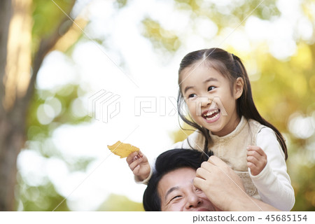 生活,家庭,爸爸,女兒,韓國人 生活,家庭,爸爸,女兒,韓國人 45685154