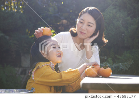Life, Mother, Daughter, Korean 45685177