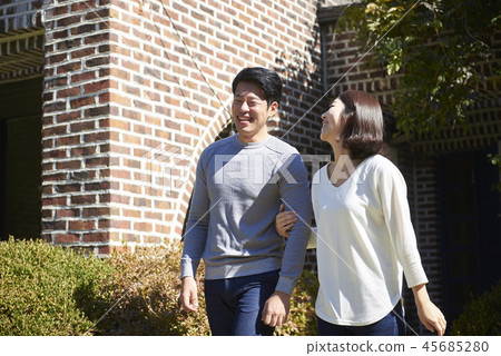Family, Couples, Couples, Koreans Family, Couples, Couples, Koreans 45685280