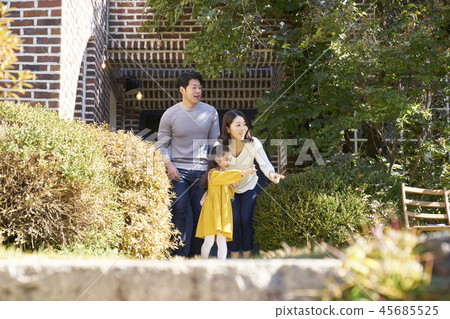 Family, Dad, Mom, Daughter, Korean 45685525
