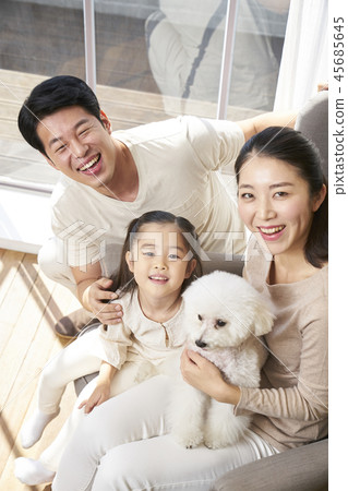 Family, Dad, Mom, Daughter, Puppy, Korean 45685645