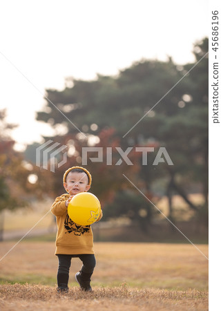 Children, Laughter, Olympic Park, Outdoors, Child, Boy 45686196