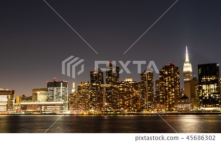 紐約東河和曼哈頓摩天大樓 紐約東河和曼哈頓摩天大樓 45686302