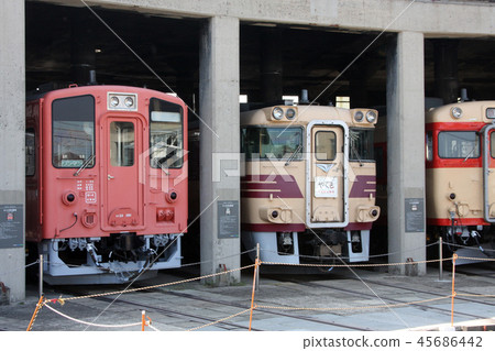 Manasi Tsuyama火車亭 45686442