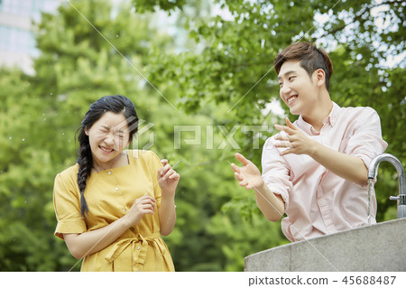 Couple, lover, student, college student, date, summer, park, playful, forest 45688487