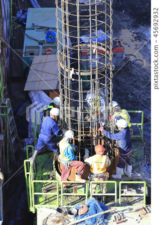 工地、基礎工程、導管及鋼筋連接工程 工地、基礎工程、導管及鋼筋連接工程 45692932