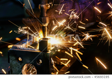Close-up gas cutting metal part Close-up gas cutting metal part 45693195