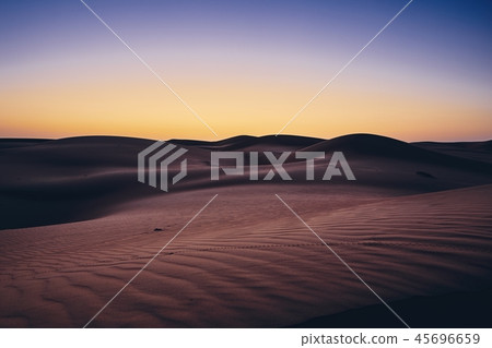Desert before sunrise 45696659