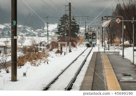 多雪的國家的風景 多雪的國家的風景 45699190