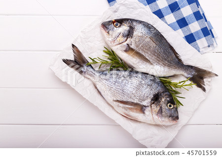 Raw sea bream fish 45701559