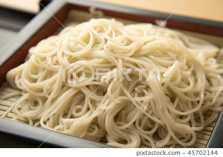 Ten percent Soba 45702144