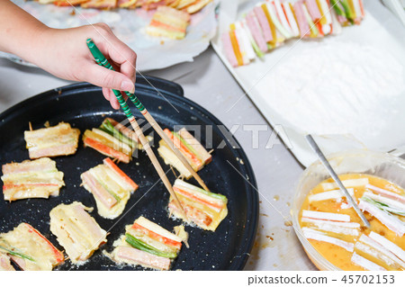 假日食品（迷你樂隊）的準備 45702153