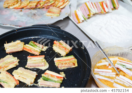 假日食品(迷你樂隊)的準備 假日食品(迷你樂隊)的準備 45702154
