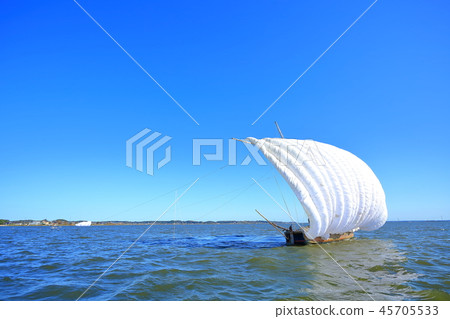 Lake Kasumigaura sightseeing sailboat 45705533